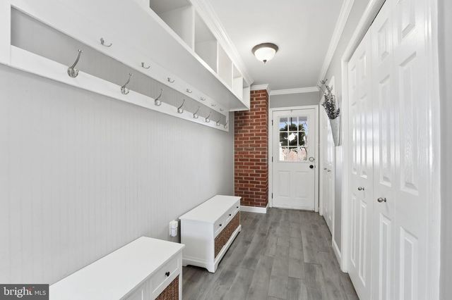 114 ERIN DR, Warrenton, VA 20186