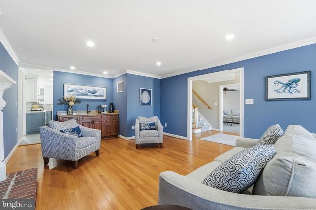 114 ERIN DR, Warrenton, VA 20186