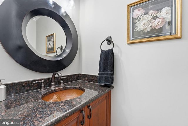 114 ERIN DR, Warrenton, VA 20186