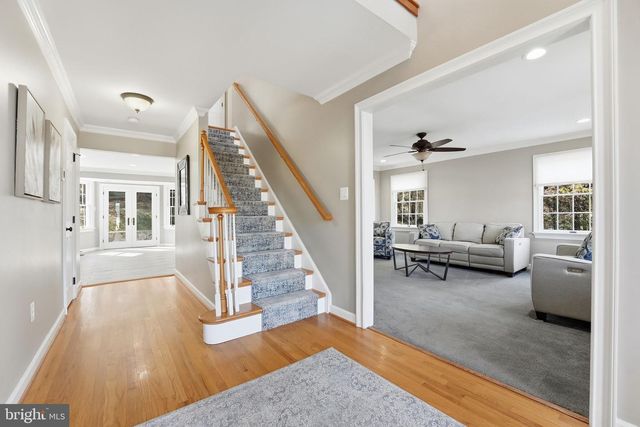 114 ERIN DR, Warrenton, VA 20186