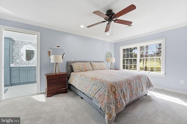 114 ERIN DR, Warrenton, VA 20186