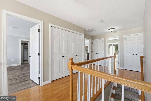 114 ERIN DR, Warrenton, VA 20186