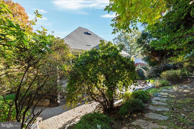 114 ERIN DR, Warrenton, VA 20186