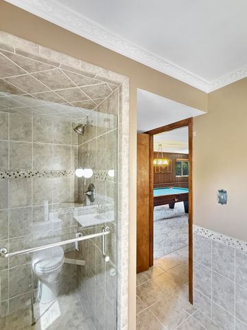 9443 Oriole Drive, Munster, IN 46321