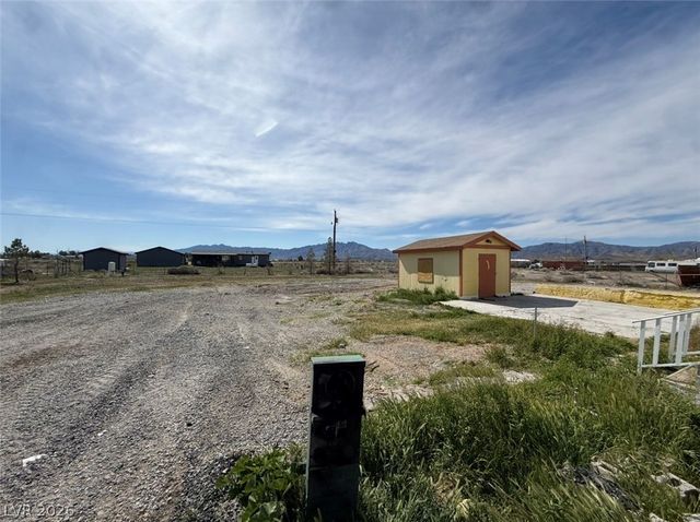 3581 West Donner Street, Pahrump, NV 89048