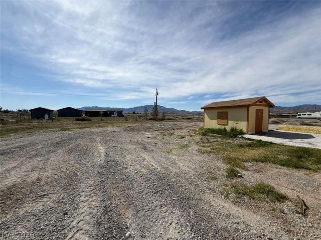 3581 West Donner Street, Pahrump, NV 89048