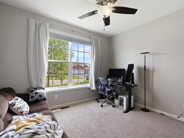20897 Glade Avenue, Lakeville, MN 55044