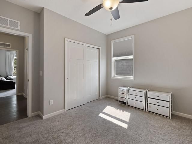 20897 Glade Avenue, Lakeville, MN 55044