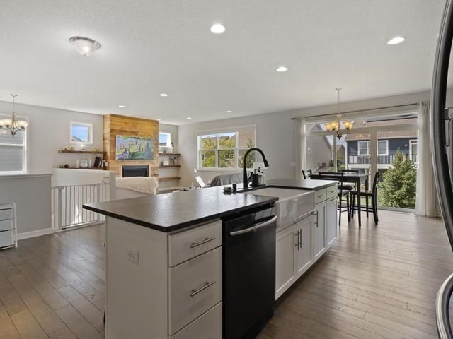 20897 Glade Avenue, Lakeville, MN 55044