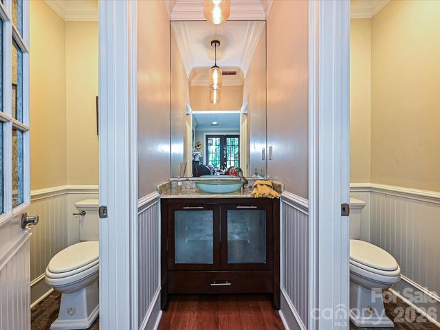 2132 Rolston Drive, Charlotte, NC 28207