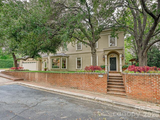 2132 Rolston Drive, Charlotte, NC 28207