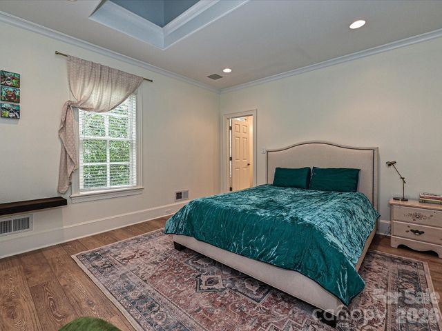 2132 Rolston Drive, Charlotte, NC 28207