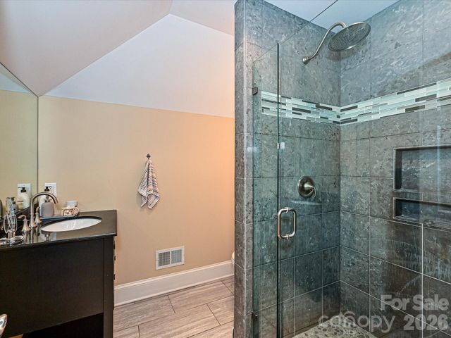 2132 Rolston Drive, Charlotte, NC 28207