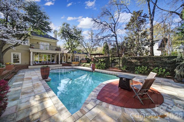 2132 Rolston Drive, Charlotte, NC 28207