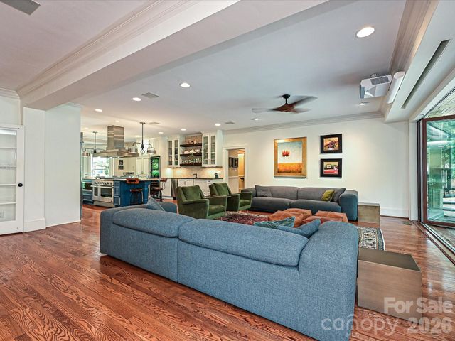 2132 Rolston Drive, Charlotte, NC 28207