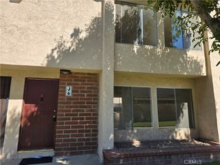 700 W La Veta J6, Orange, CA 92868