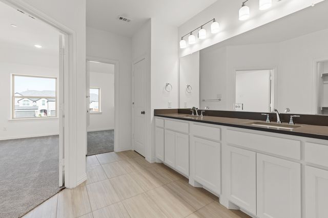 621 Somerset Drive, Lewisville, TX 75056