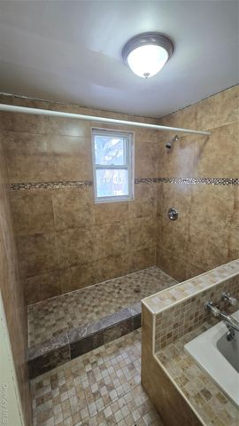 641 S 5th Avenue 1st Floor, Mount Vernon, NY 10550