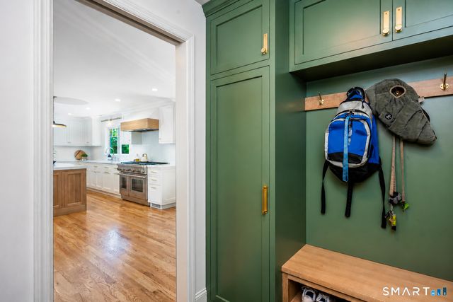 18 Phillips Lane, Darien, CT 06820