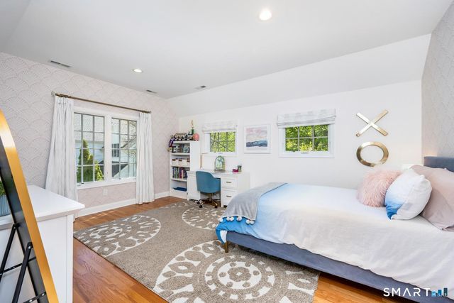 18 Phillips Lane, Darien, CT 06820