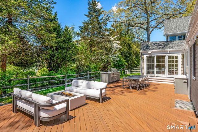 18 Phillips Lane, Darien, CT 06820