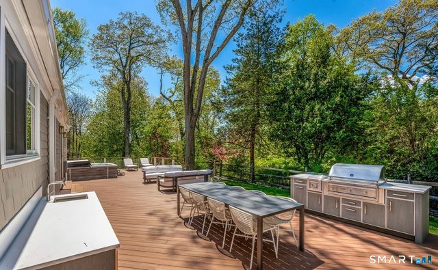 18 Phillips Lane, Darien, CT 06820