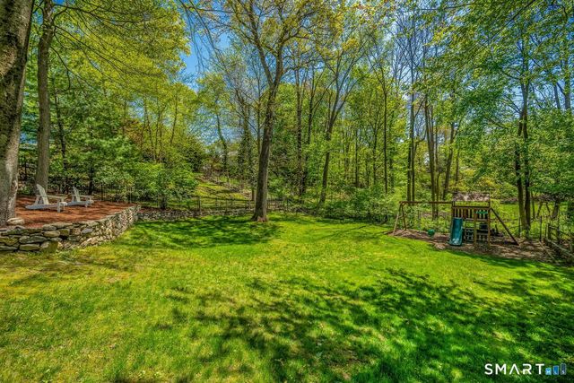 18 Phillips Lane, Darien, CT 06820