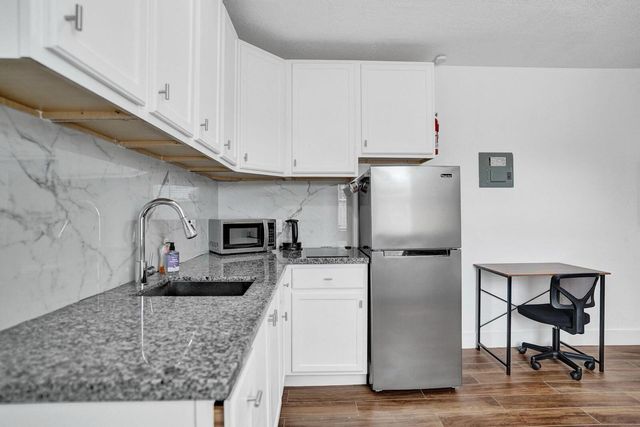 303 NE Solida Circle, Port St. Lucie, FL 34983