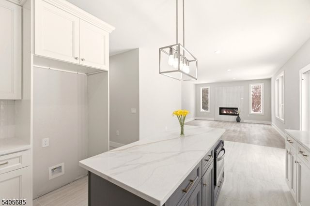 237 S Main St, Raritan Twp., NJ 08822