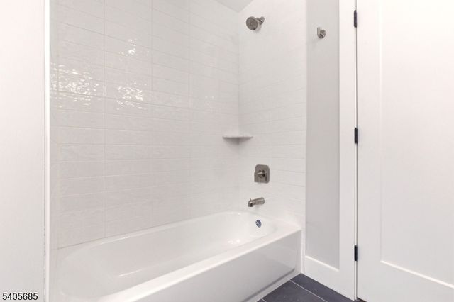 237 S Main St, Raritan Twp., NJ 08822