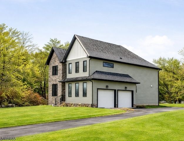 237 S Main St, Raritan Twp., NJ 08822