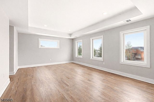 237 S Main St, Raritan Twp., NJ 08822