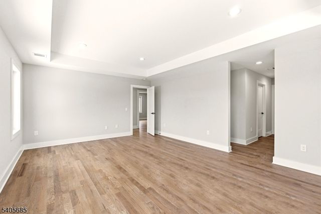 237 S Main St, Raritan Twp., NJ 08822