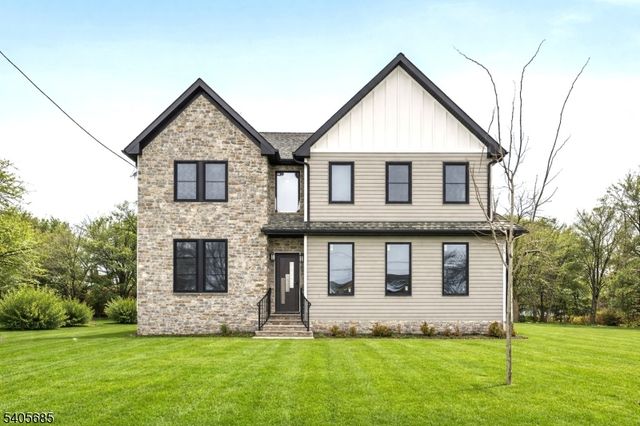237 S Main St, Raritan Twp., NJ 08822