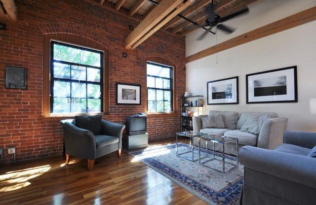 1 Tannery Brook Row 3B, Somerville, MA 02144