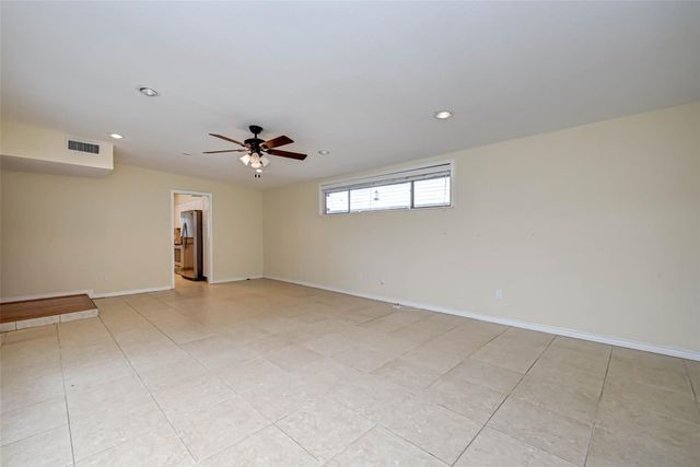 4719 Imogene Street, Houston, TX 77096