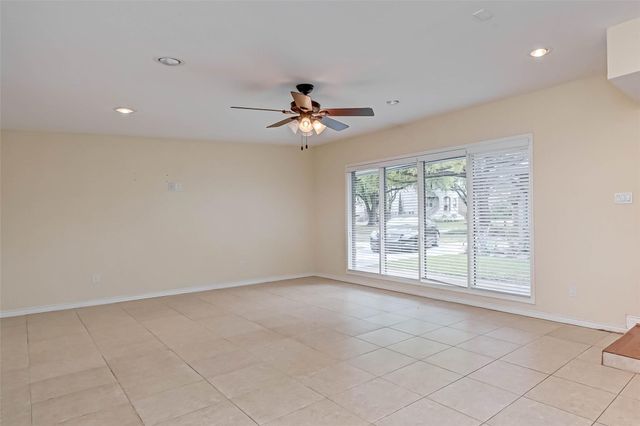 4719 Imogene Street, Houston, TX 77096