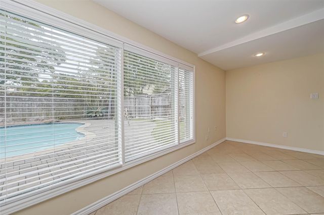 4719 Imogene Street, Houston, TX 77096