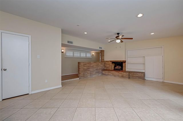 4719 Imogene Street, Houston, TX 77096