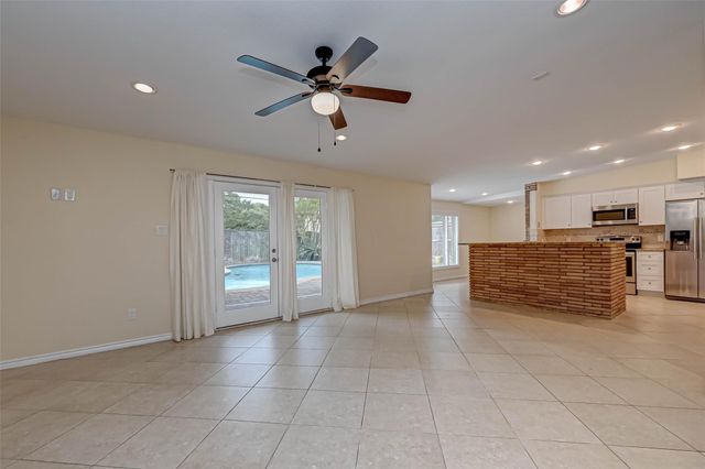 4719 Imogene Street, Houston, TX 77096