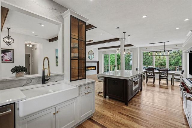 3306 S Owens School Road, Independence, MO 64057