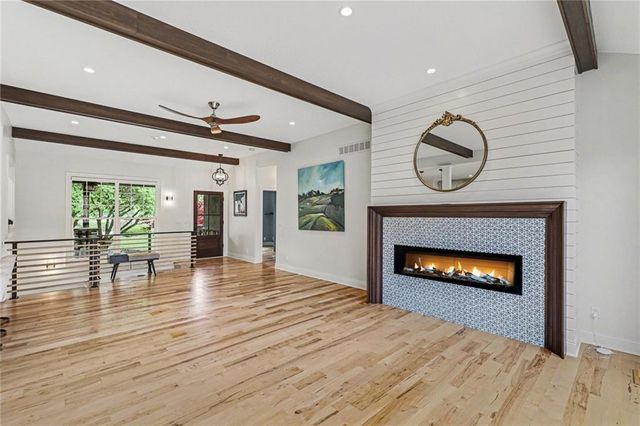 3306 S Owens School Road, Independence, MO 64057
