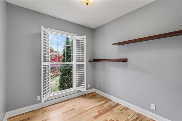 3306 S Owens School Road, Independence, MO 64057