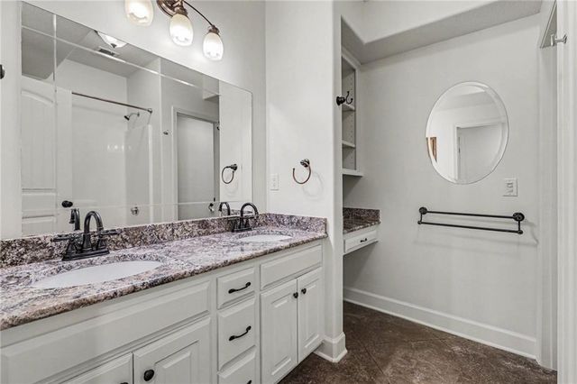 3306 S Owens School Road, Independence, MO 64057
