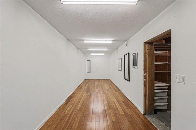 3306 S Owens School Road, Independence, MO 64057