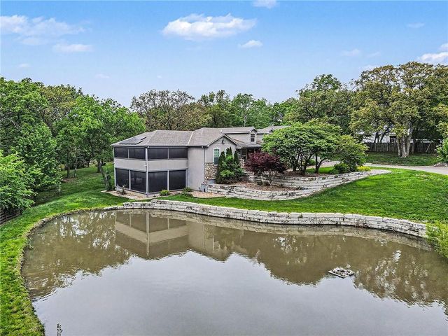 3306 S Owens School Road, Independence, MO 64057