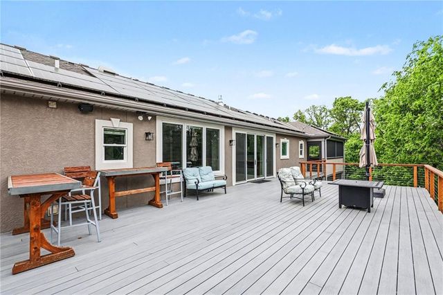 3306 S Owens School Road, Independence, MO 64057