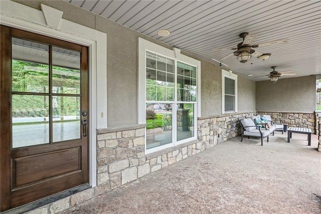 3306 S Owens School Road, Independence, MO 64057