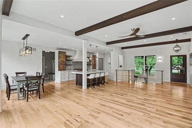 3306 S Owens School Road, Independence, MO 64057