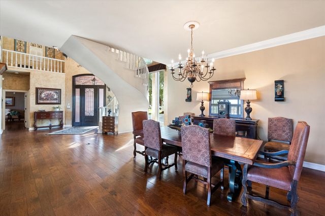 814 Muirfield Drive, Mansfield, TX 76063